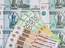 Россиянам предрекли резкий рост зарплат к концу 2025 года. На что рассчитывать