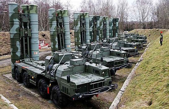Турция купит еще один полковой комплект ЗРК С-400