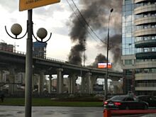 Очевидцы публикуют фото пожара вблизи Москва-сити