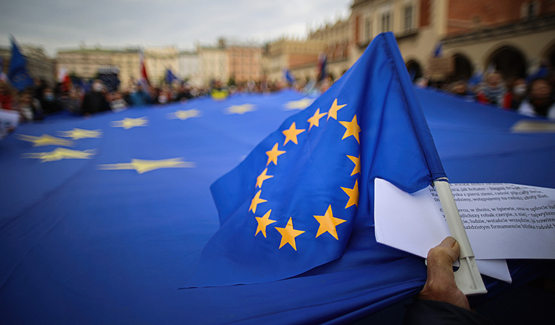 Украина и Молдавия стали официальными кандидатами на вступление в ЕС