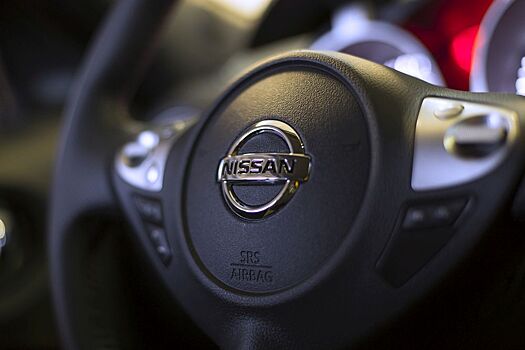 Завод Nissan в Петербурге остановил конвейер