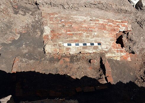 Археологи рассказали о найденных в Сарапуле старинных склепах