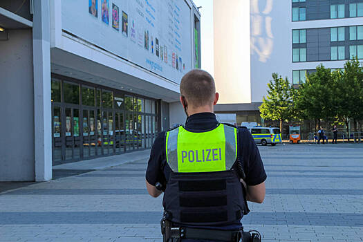 В Германии призвали расследовать убийство полицией чернокожего парня возле ночного клуба