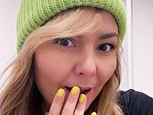 «Если мужья накрывают стол»: звезда Comedy Woman Татьяна Морозова запечатлелась в холодце вместо лифчика