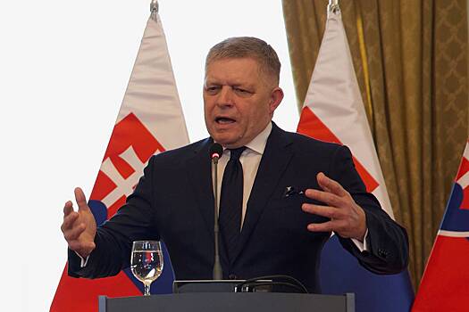 Фицо обвинил Киев в политическом шантаже