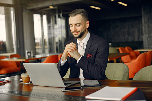 Амурские бизнесмены потребовали круглосуточную техподдержку «Честного знака»