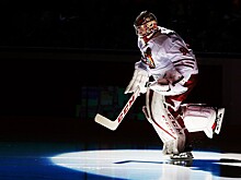 Играл в Венгрии, получал смешные деньги в Риге, усадил на скамейку чемпиона НХЛ. Интервью Калниньша