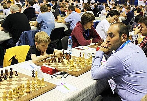 Армянские шахматисты начали чемпионат Европы с побед