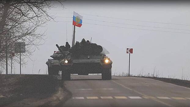 «Бойся»: Участник СВО нашел послание с угрозой на авто за день до возвращения в ЛНР