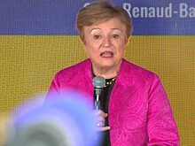 От украинцев в Давосе потребовали отменить субсидии и "рычать по утрам"