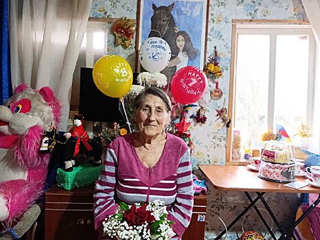 Нина Красникова пишет стихи и биографическую повесть