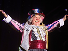 СМИ: скорая увезла Куклачева с концерта в честь 75-летия