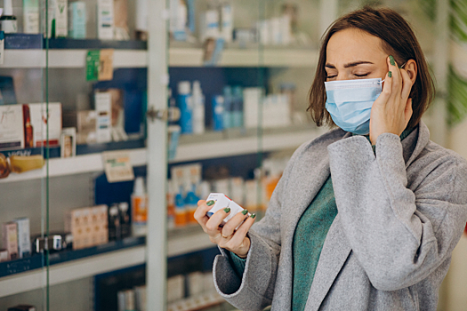 Пьяный алтаец превратил кузбасскую аптеку в спальню