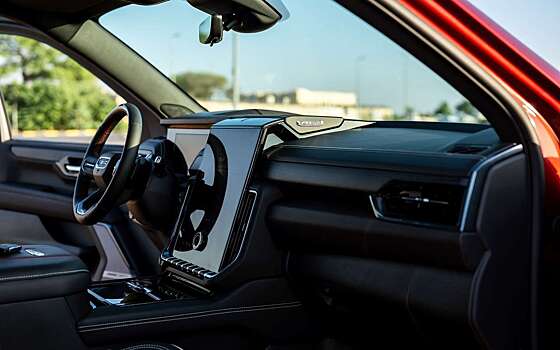 Стали известны цены на новое поколение огромного полноприводного внедорожника