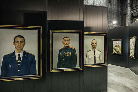 На площадку "Таврида.АРТ" доставили портреты 30 героев СВО и защитников Донбасса