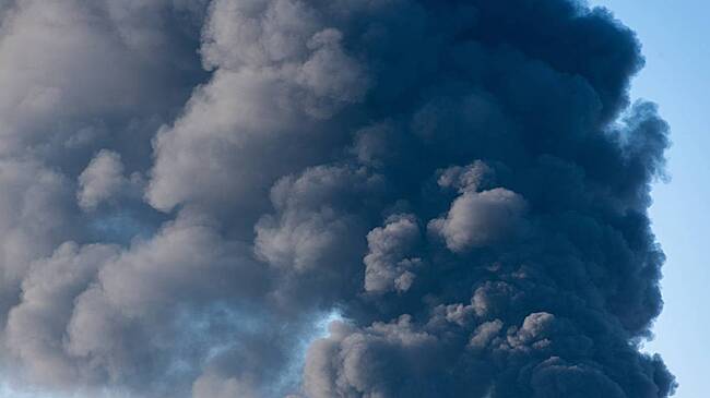 Shot: ВСУ атаковали Краснодарский край дронами вызвав пожар в Новороссийске