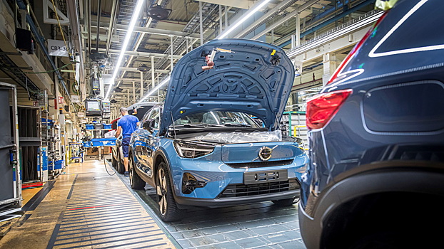 Volvo заявляет, что сборка электрокаров производит на 70% больше выбросов по сравнению с аналогами с ДВС