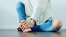 Боль в ногах: терапевт Стольная перечислила популярные симптомы атеросклероза