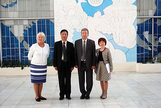 Ректор МГТУ ГА Борис Елисеев награжден Почетным знаком «За вклад в дело развития транспорта Вьетнама»