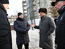 Метшин осмотрел дома на улице Хади Такташа, у которых начали обновлять фасады