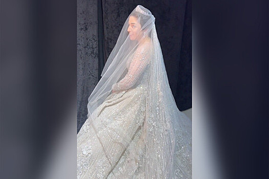 Дочь предпринимателя Михаила Гуцериева вышла замуж в платье ливанского модельера