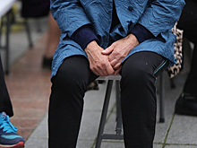 Пенсионеры стали переоформлять квартиры на родственников: в чем дело