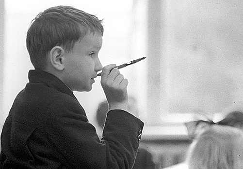 Почему в школах до 1970-х годов писали перьевыми ручками