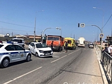 Один человек погиб при столкновении легковушки и КамАЗа в Дагестане