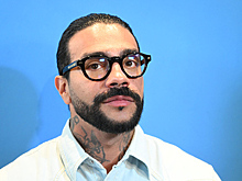 Появилось фото 11-летней дочери Тимати в инвалидном кресле. Бабушка не доглядела