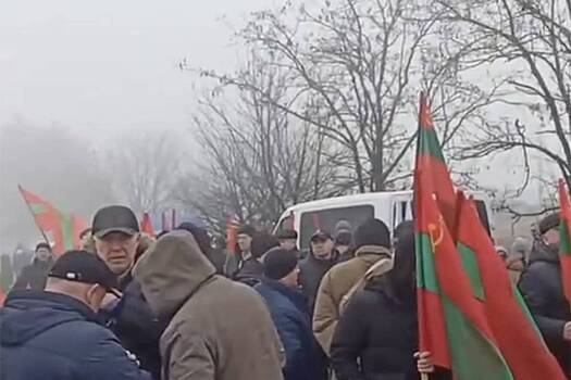 В Приднестровье люди вышли на митинги к границе с Молдавией