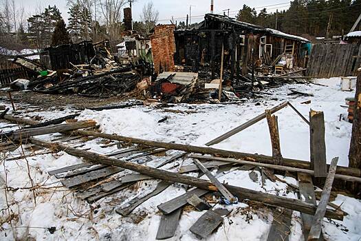 Владельцев сгоревших домов предупредили о неожиданном наказании