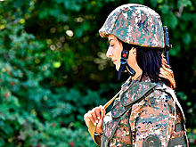 Жена Пашиняна собралась воевать в Карабахе