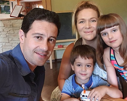 Антон и Виктория Макарские нежно поздравили дочь с 7-летием