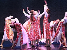 В Волгограде выступают лучшие танцевальные коллективы страны