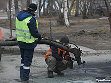 В мэрии Омска прокомментировали инцидент с укладкой асфальта в снег