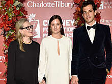 73-летняя Мерил Стрип появилась на публике с дочерью и зятем