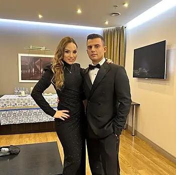 Лучше поздно, чем никогда: Кирилл Туриченко из «Иванушек International» отпраздновал свадьбу