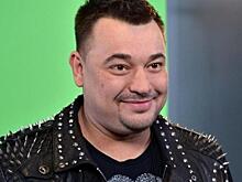 "Я вас слушала в молодости": Сергей Жуков сравнил 60-летних поклонниц с юными фанатками на заре его карьеры