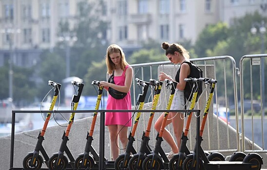 В Москве организуют более 50 «медленных зон» для самокатов