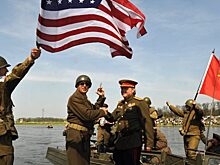 Где советские солдаты стреляли в американцев