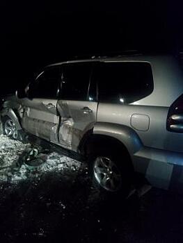 Рязанка за рулем внедорожника влетела в трактор. Пострадал тракторист