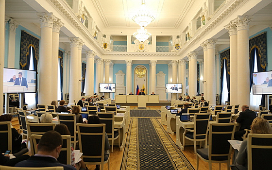 Депутаты Рязанской областной Думы обсудили проект бюджета на следующую трехлетку