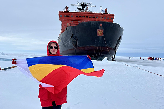 Школьник из Ростова вернулся из арктической экспедиции на атомном ледоколе