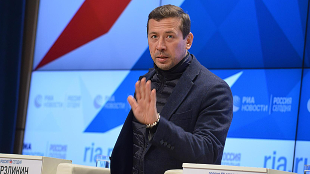 Андрей Мерзликин рассказал о полном взаимопонимании с детьми: видео Super