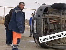 В ДТП на 3‑м Интернационале перевернулся автомобиль (видео)