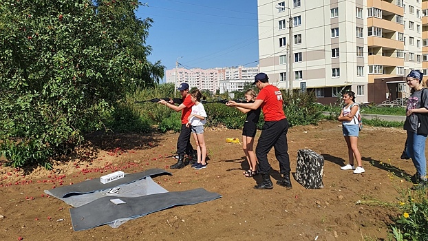 Навыки управления беспилотниками и стрельбы из пневматики получили участники «Города детства» в Вологде