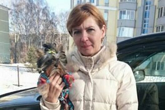 Жительница Новосибирска выехала из дома на машине и пропала