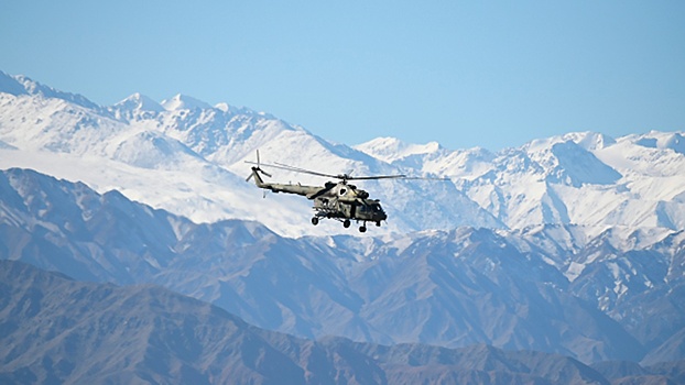 В Киргизии во время учений потерпел крушение вертолет Ми-8