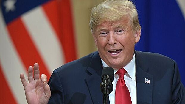 Трамп: спортивные лиги возобновятся без фанатов