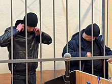 Охранников, обвиняемых в убийстве юноши в петербургском ТЦ, отправили за решетку